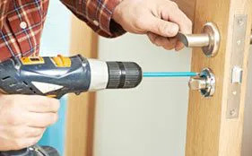 City Locksmith Services Hollywood, FL 954-282-5610 - 10-Commercial-Lockouts