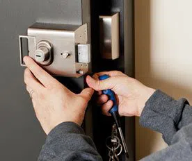 City Locksmith Services Hollywood, FL 954-282-5610 - 17-Emergency-Locks-Locksmith