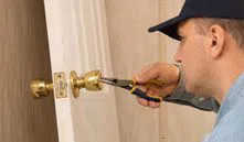 City Locksmith Services Hollywood, FL 954-282-5610 - 6-Locks-Replace